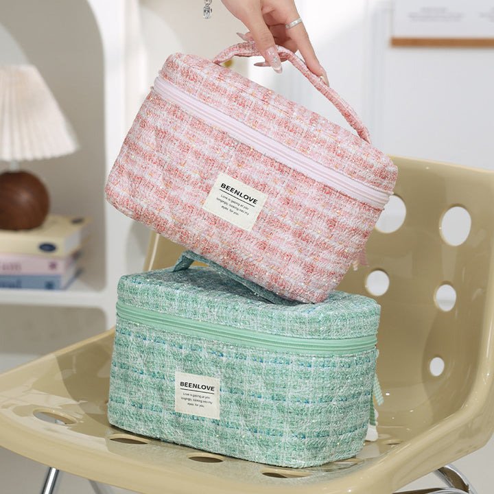 Insulated Makeup Storage Case Kalsten