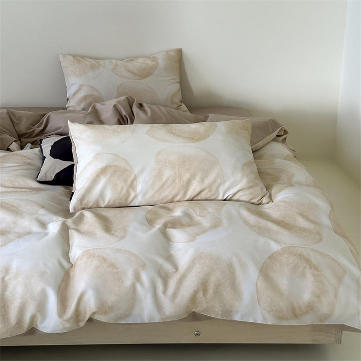 Dotted bedding set made of cotton satin with an extra soft touch