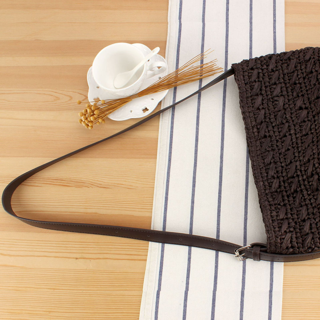 Shoulder bag with modern macrame design Kalsten