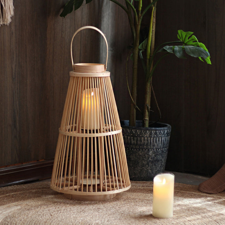 Stylish Rattan Lantern Kalsten