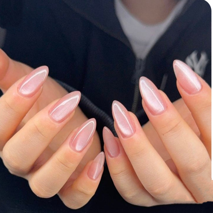 Artificial nails with elegant mirror shine Kalsten