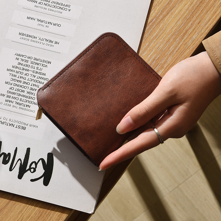 Classic Leather Bi-Fold Wallet Kalsten
