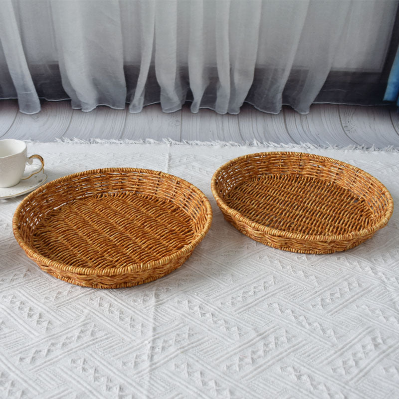 Leaf-Shaped Woven Serving Platter Kalsten