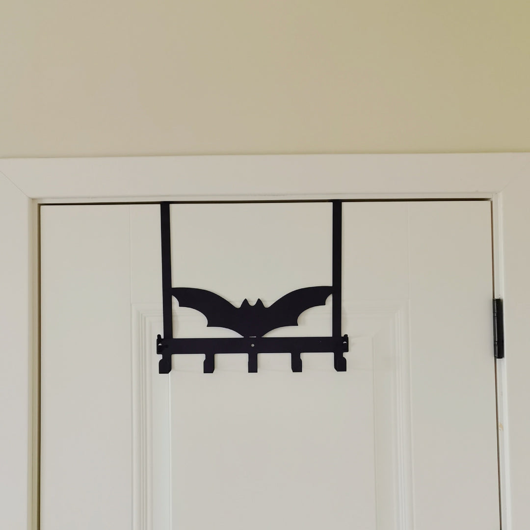 Spider Web-Themed Wall Hook Rack