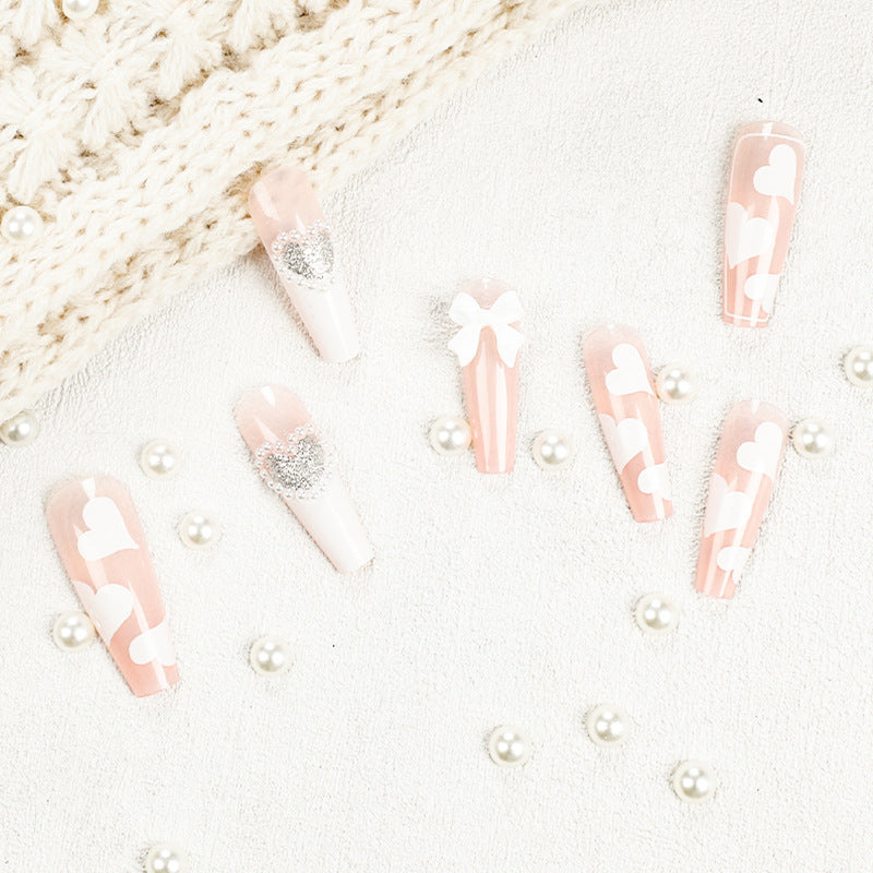 Artificial nail extensions with elegant floral design Kalsten