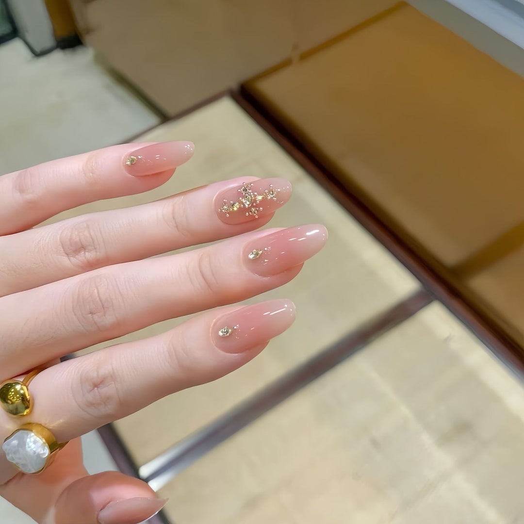 Acrylic nails with glamorous glitter pattern Kalsten