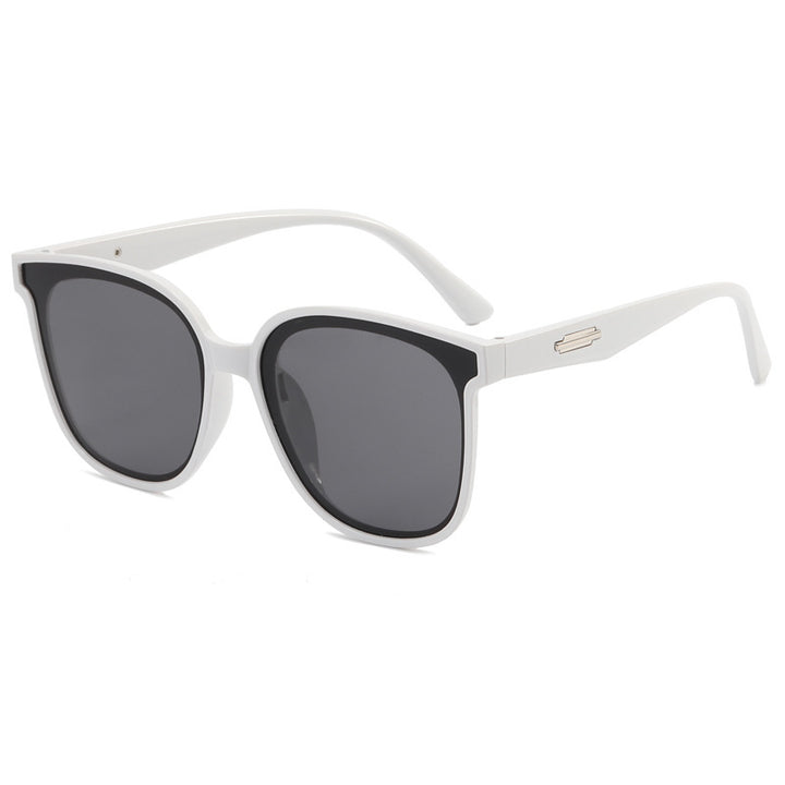 Women's stylish sunglasses with wide frame and UV protection Kalsten