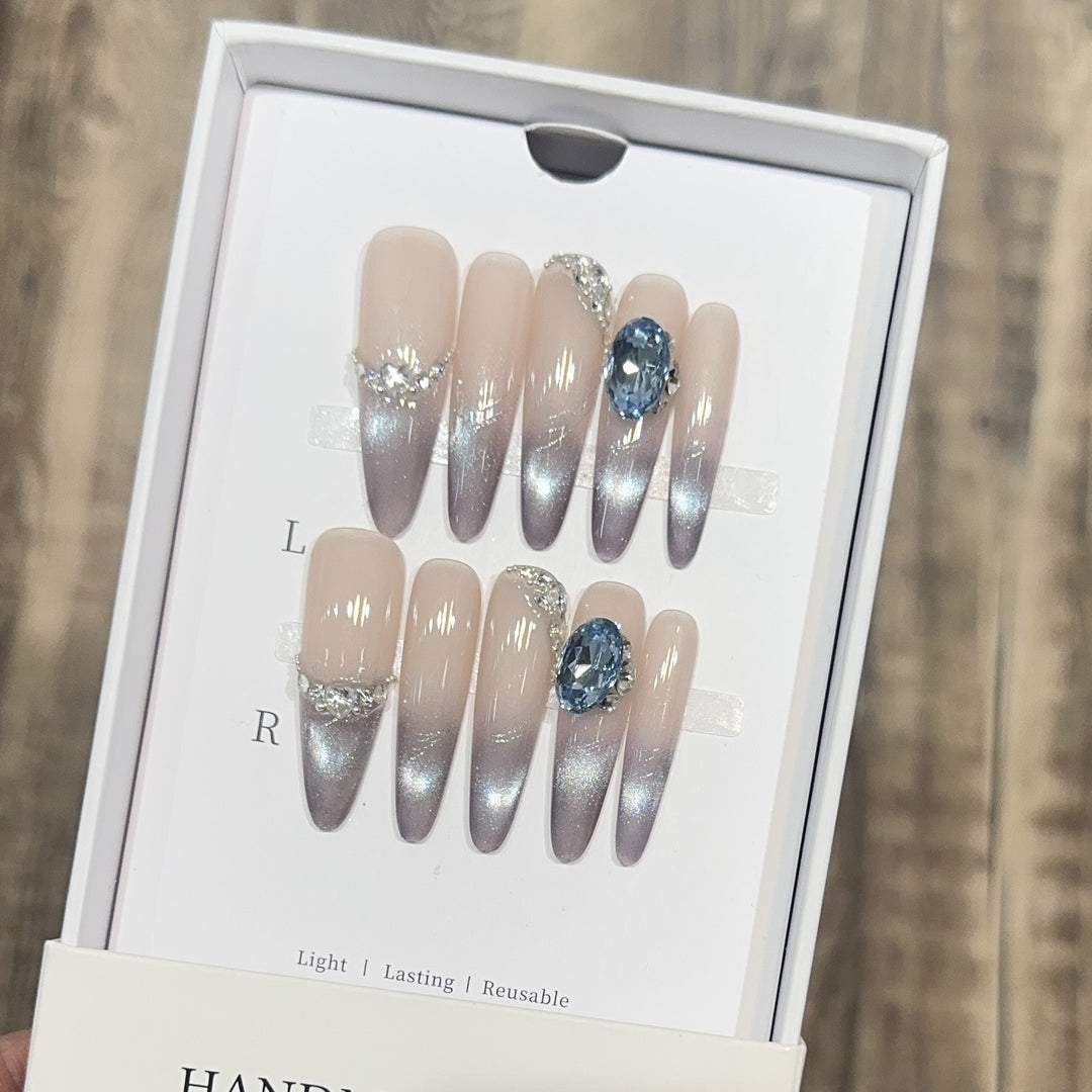 Glamorous Stiletto Press-On Nail Art Set with Rhinestone and Ombre Design Kalsten