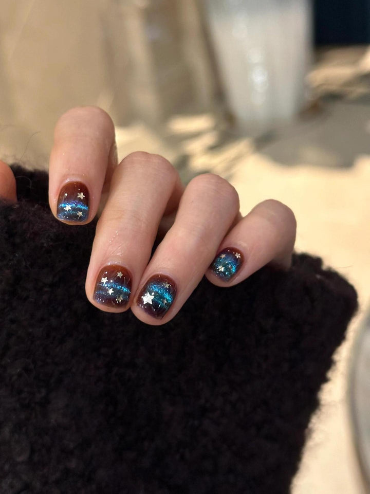Glamorous Art Nails with Sparkling Star Design Kalsten