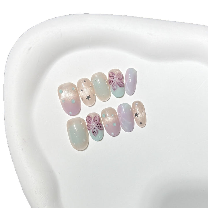 Floral-Inspired Press-On Nail Art Set with Star Accents Kalsten