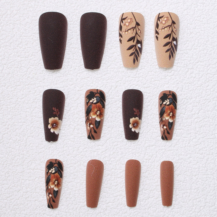 Elegant Floral Matte Press-On Nails Kalsten