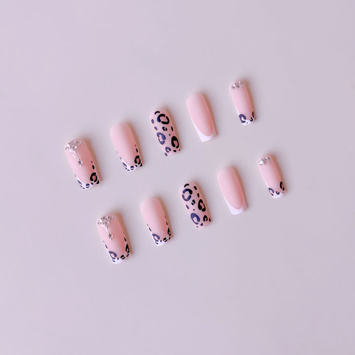 Acrylic Nail Set with Luxurious Leopard Motif and Elegant Glitter Accents Kalsten