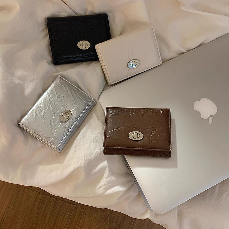 Elegant Textured Leather Wallet Kalsten