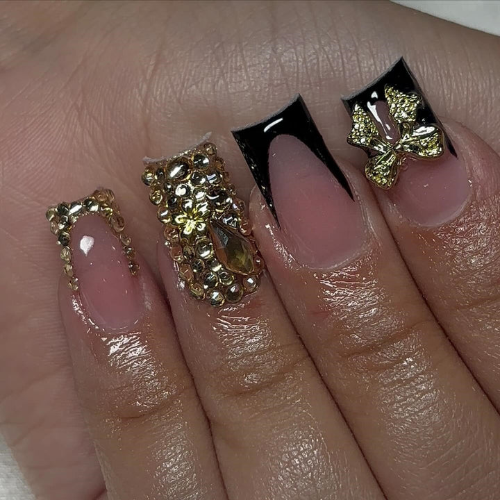 Decorative Press-On Nail Set with Gemstone Accents Kalsten