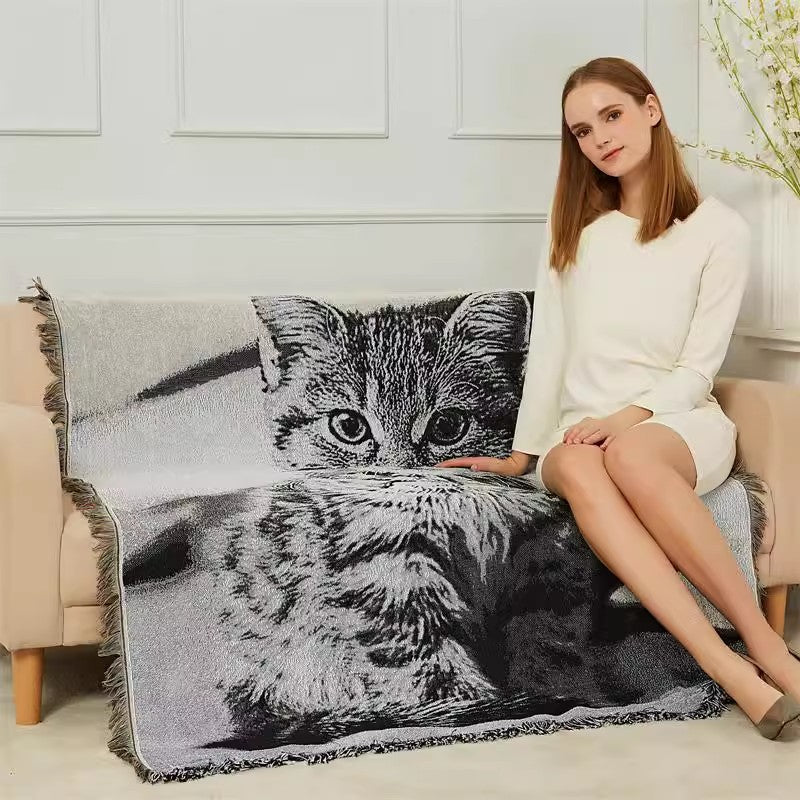 Cat-Themed Cozy Throw Blanket