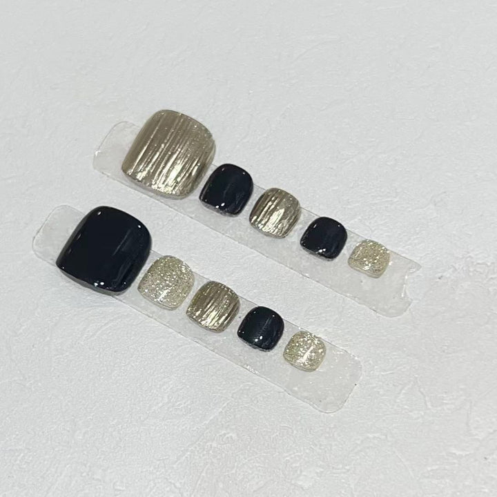 Press-On Nail Art Set with Elegant Metallic and Glitter Accents Kalsten