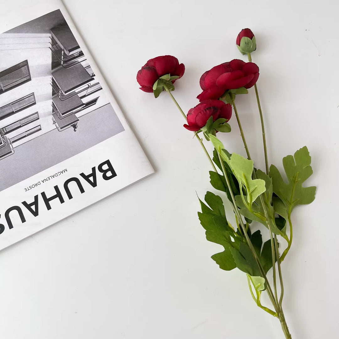 Lifelike Artificial Ranunculus Stem