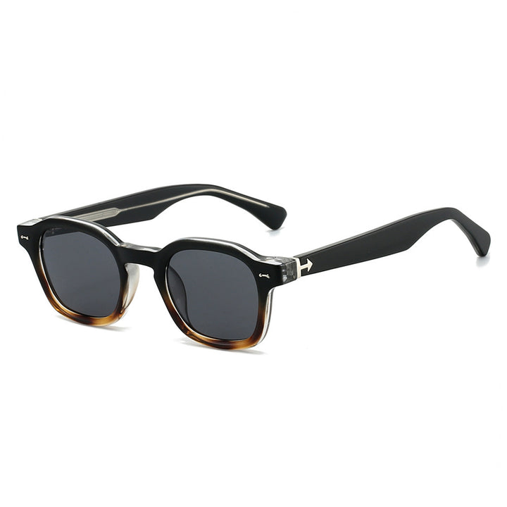 Women's fashionable sunglasses in unique, square design Kalsten
