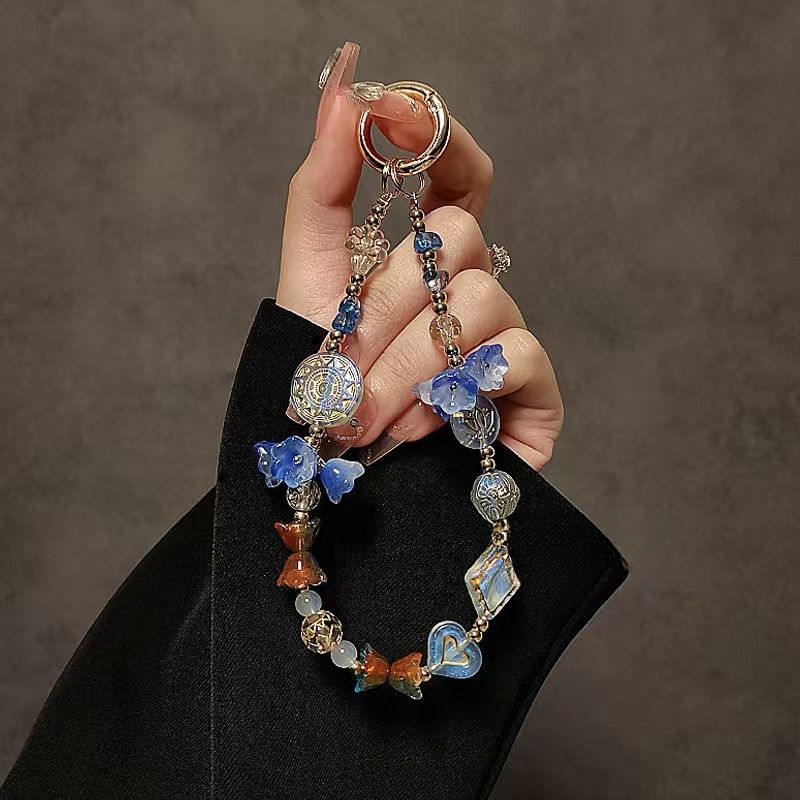Decorative Flower-Themed Beaded Keychain Kalsten