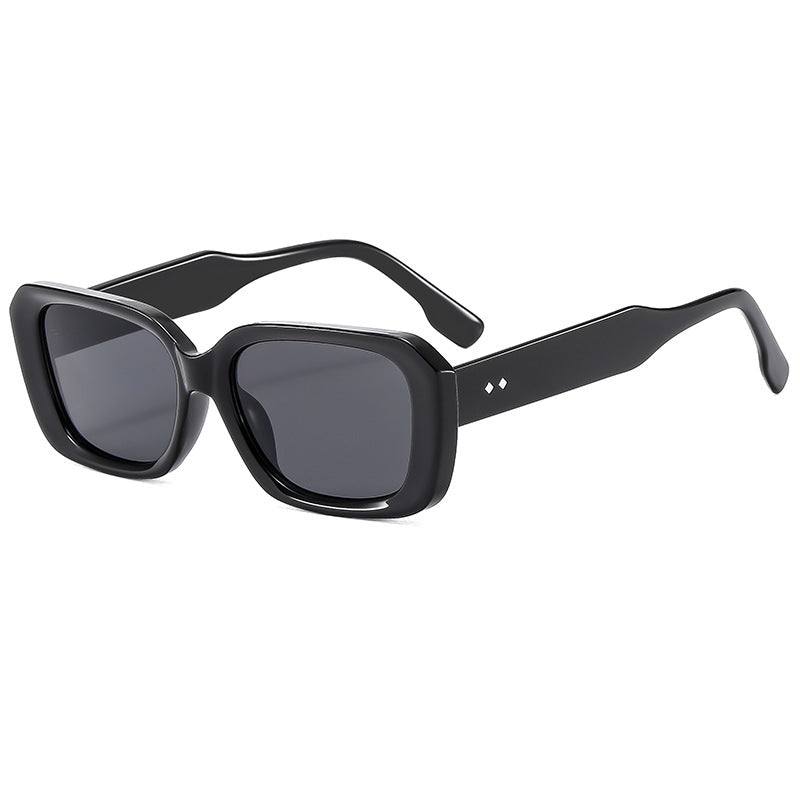 Women's large square sunglasses with robust frame and UV protection Kalsten