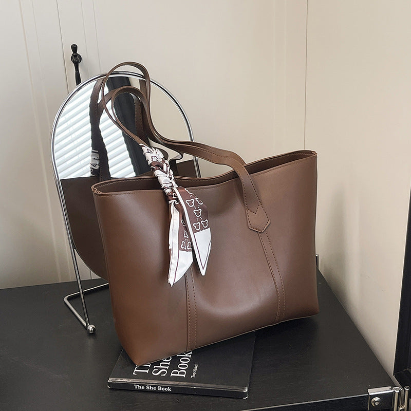 Versatile Minimalist Tote Handbag