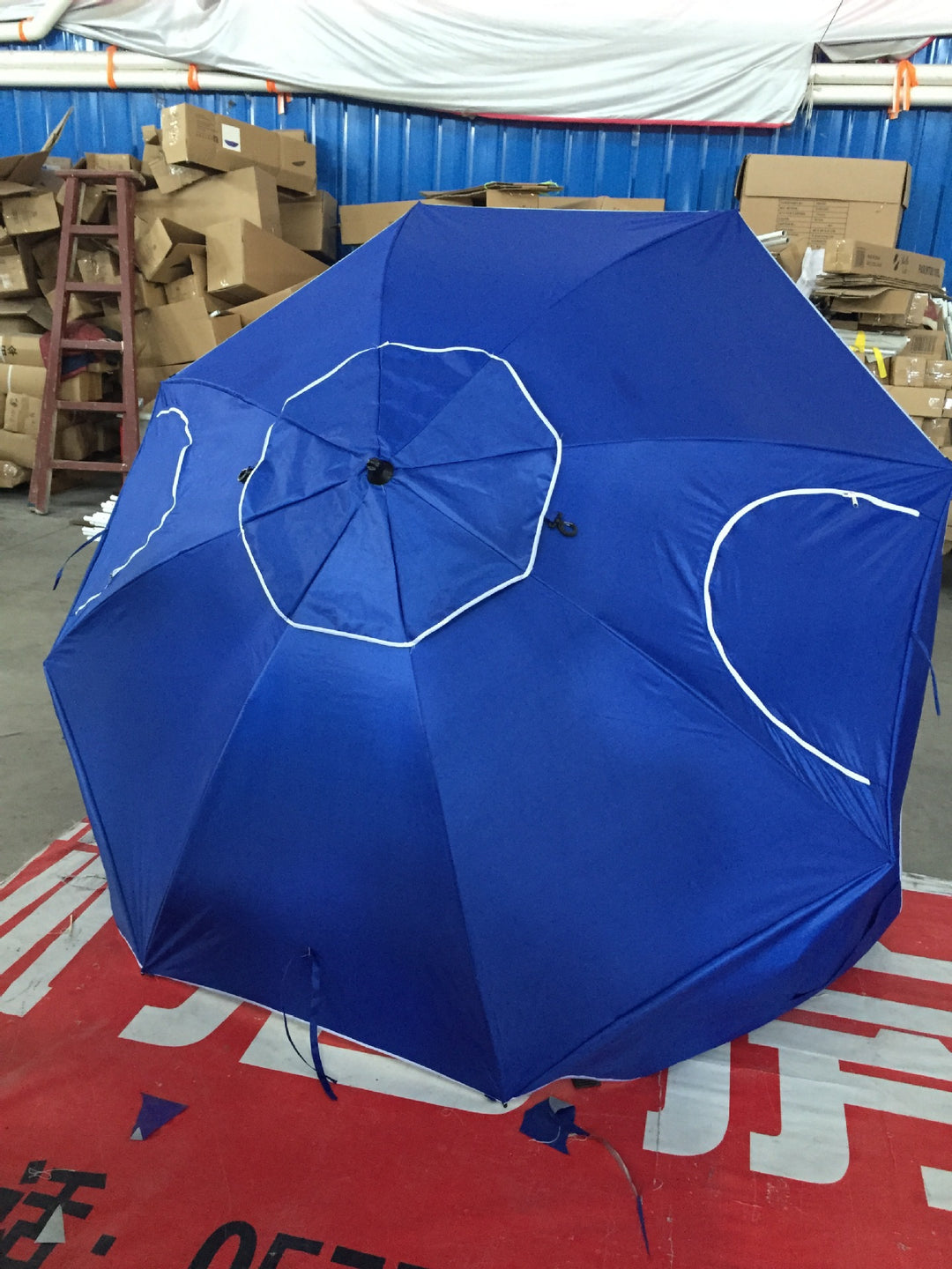 Sturdy beach umbrella with UV protection Kalsten