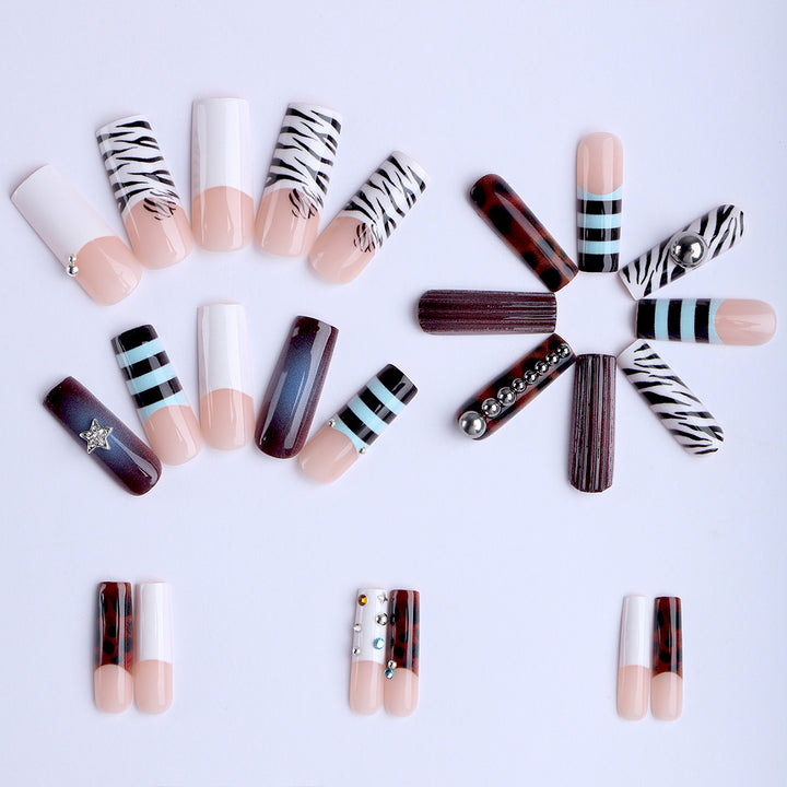 Artificial nails in modern striped design with 3D decoration Kalsten