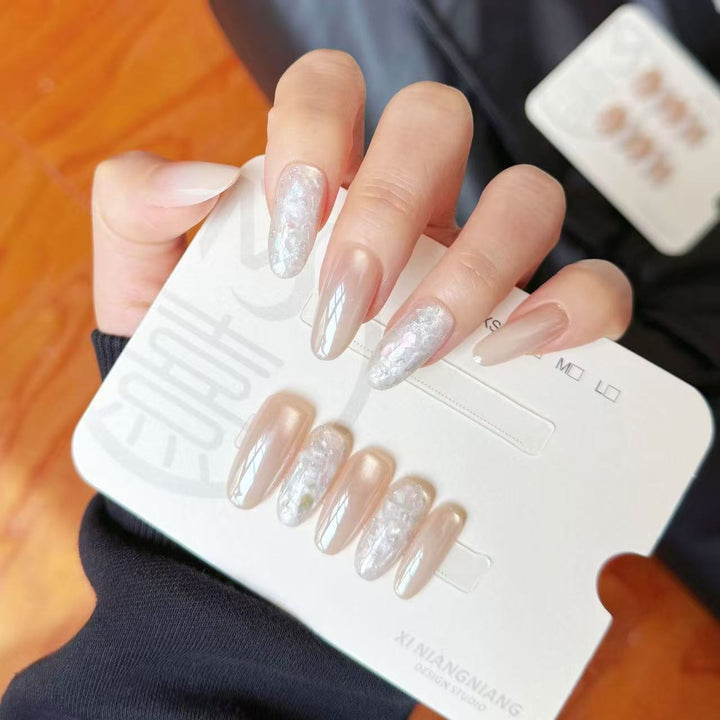 Elegant Press-On Nail Kit with Decorative Elements Kalsten
