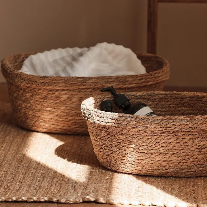 Handcrafted storage basket made of natural materials Kalsten