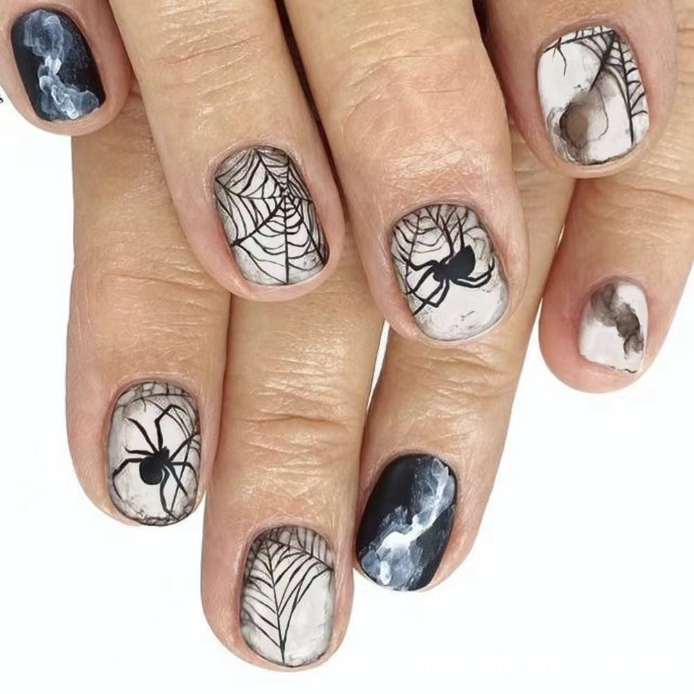 Spooky Spider-Themed Press-On Nails Kalsten