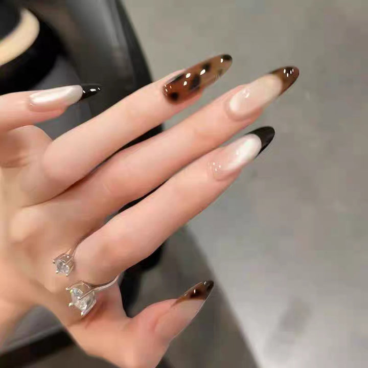 Artistic Press-On Nail Set with Elegant Floral and Gemstone Accents Kalsten