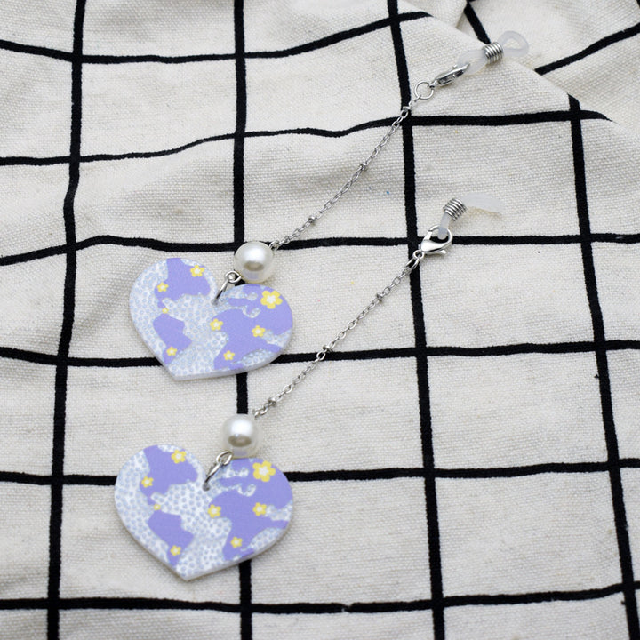 Heart-Shaped Eyewear Chain with Pearl Accents Kalsten