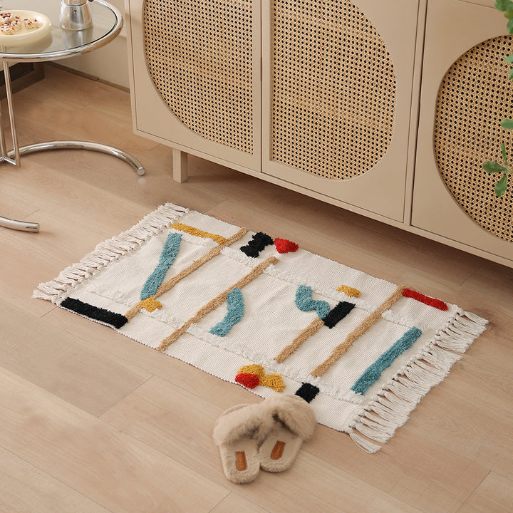 Woven rug in Boho-minimalist style with contrasted tufting and cotton fringes Kalsten