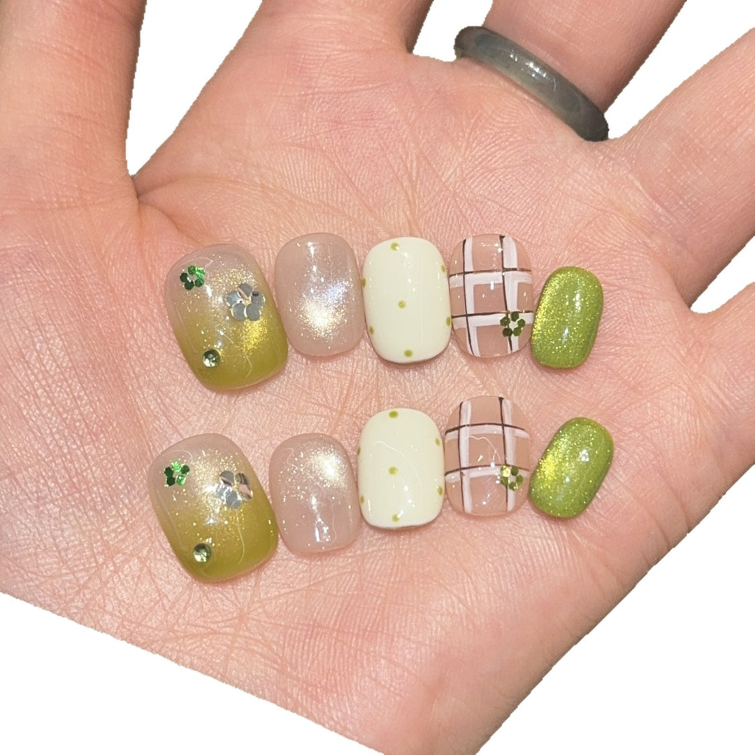 Creative Art Nail Tips with Floral Accents Kalsten