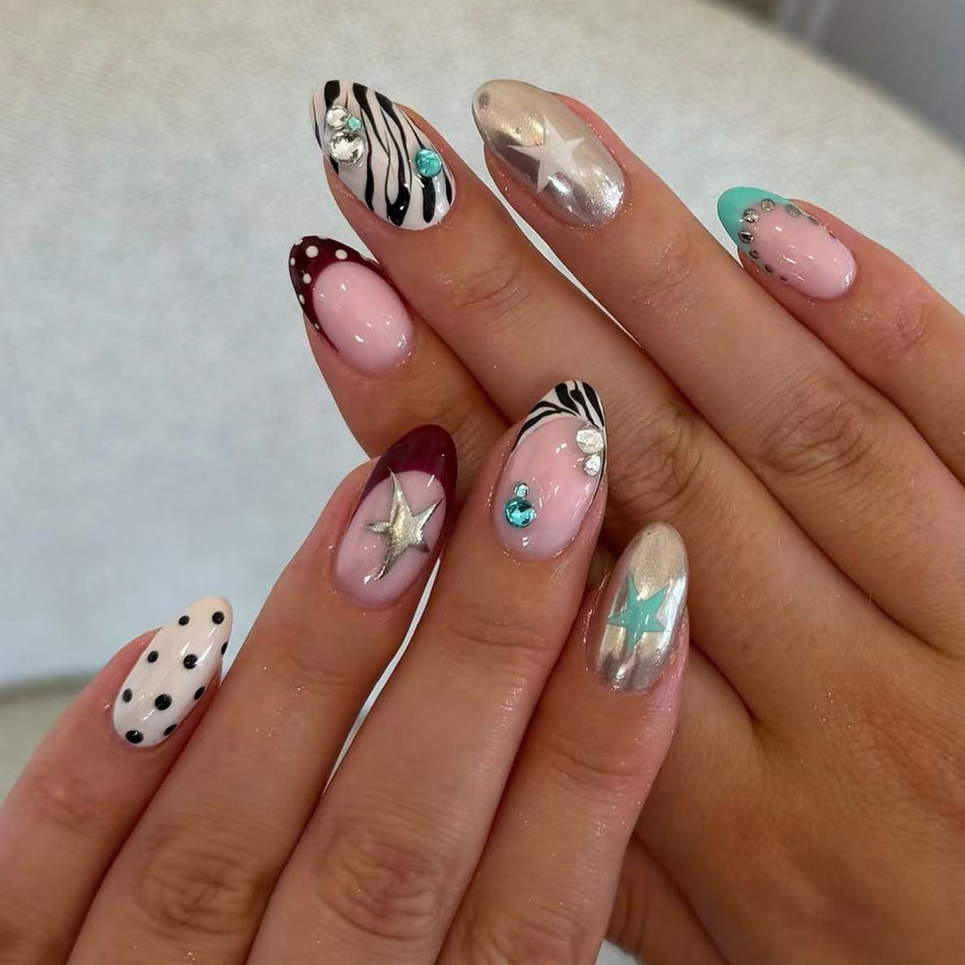 Glamorous Artistic Press-On Nails