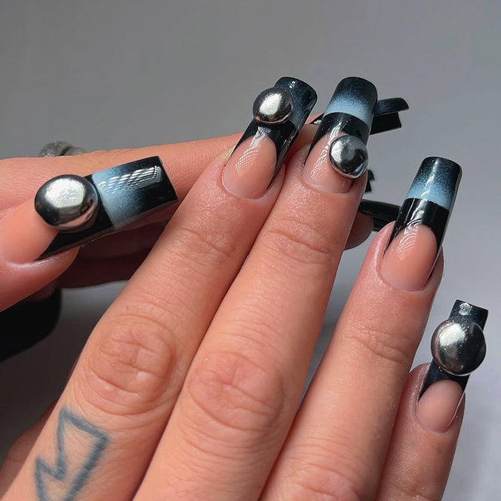 Artificial nails with unique geometric accents Kalsten
