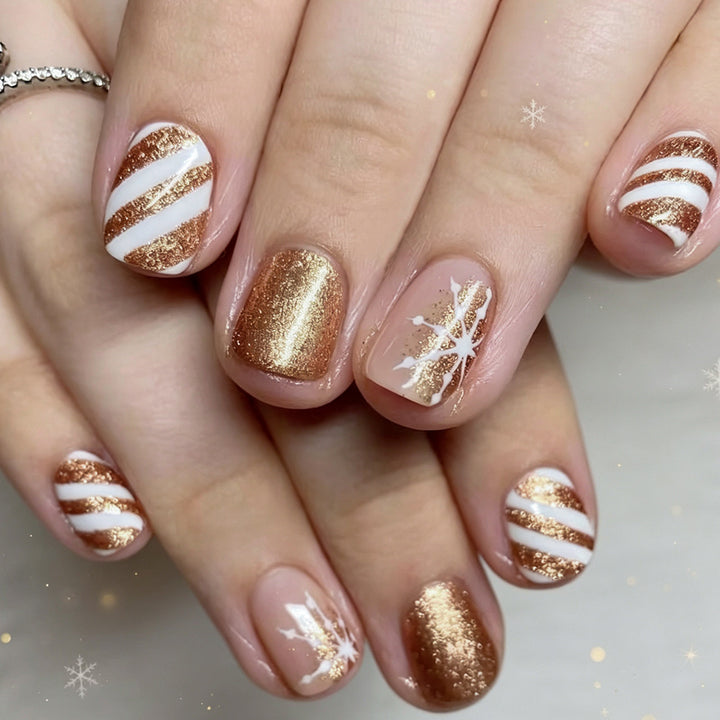 Holiday-Themed Glitter Gel Nail Art Kalsten