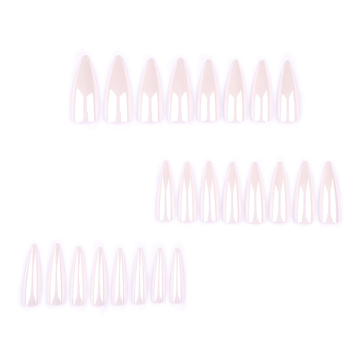 Elegant Stiletto Nails Kalsten
