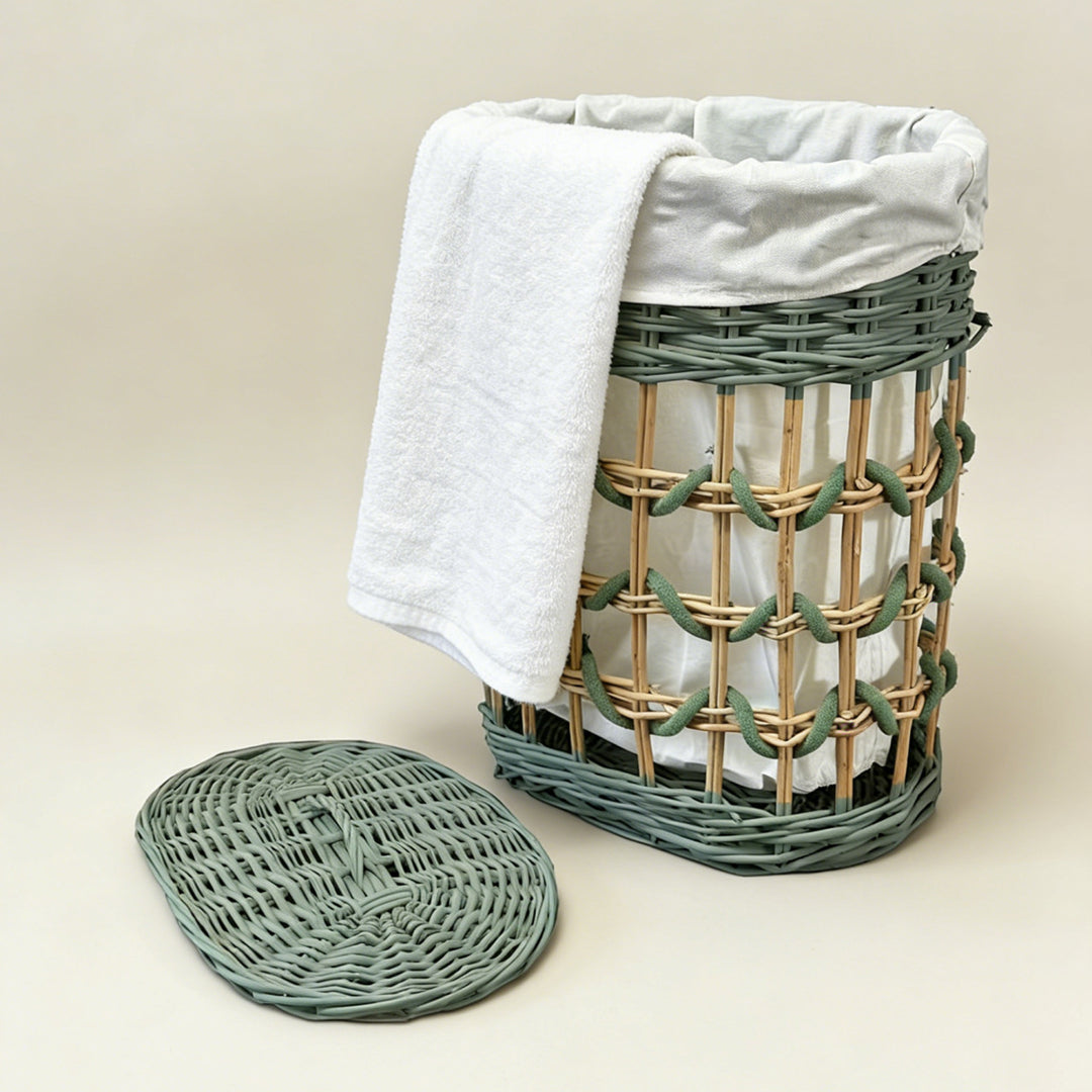 Stylish laundry basket with removable inner lining Kalsten