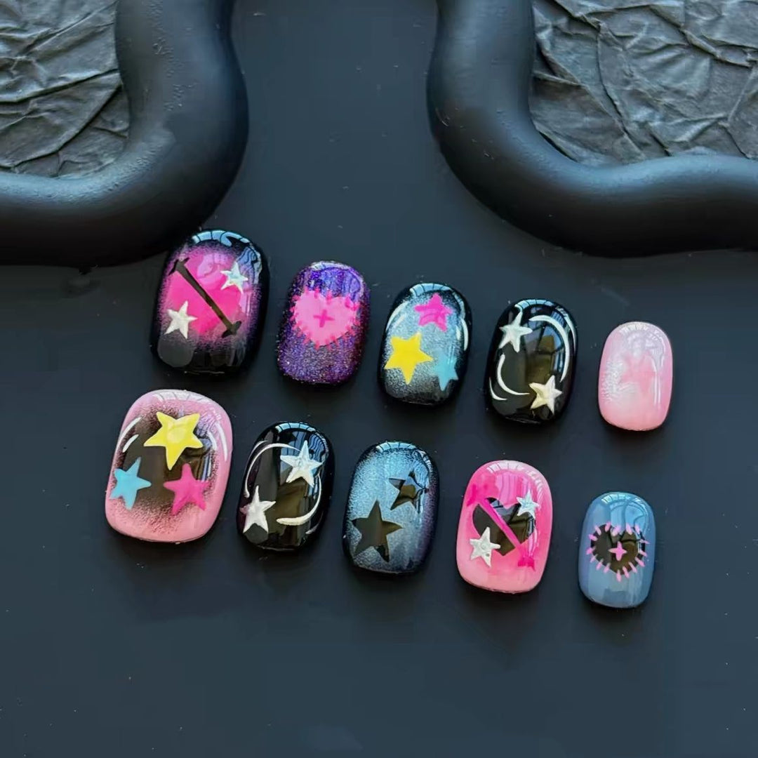 Artistic Cat-Themed Press-On Nail Art Set Kalsten
