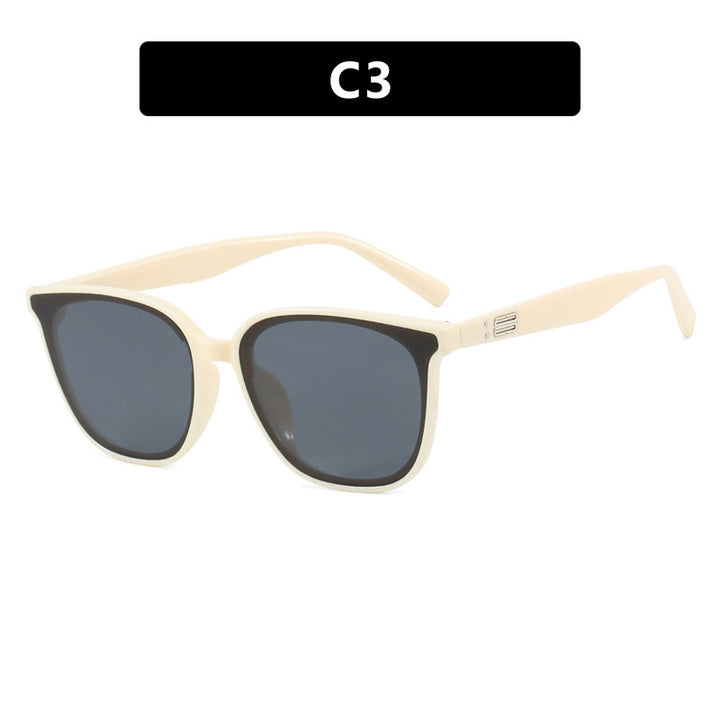 Women’s sunglasses in modern chic style Kalsten