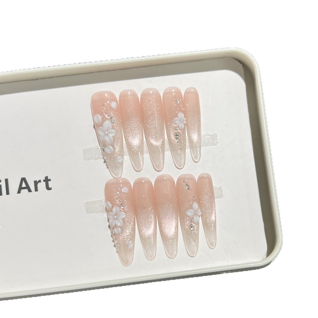 Decorative Floral Press-On Nail Set Kalsten