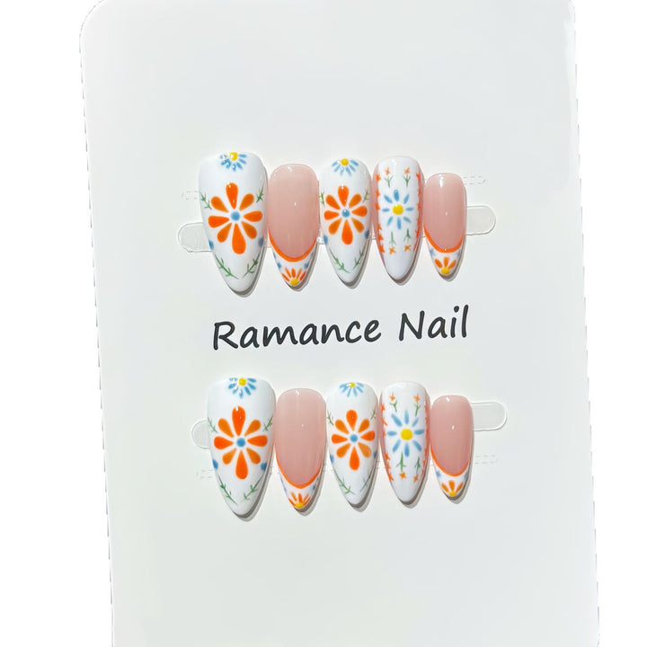 Floral Themed Press-On Nail Art Set Kalsten