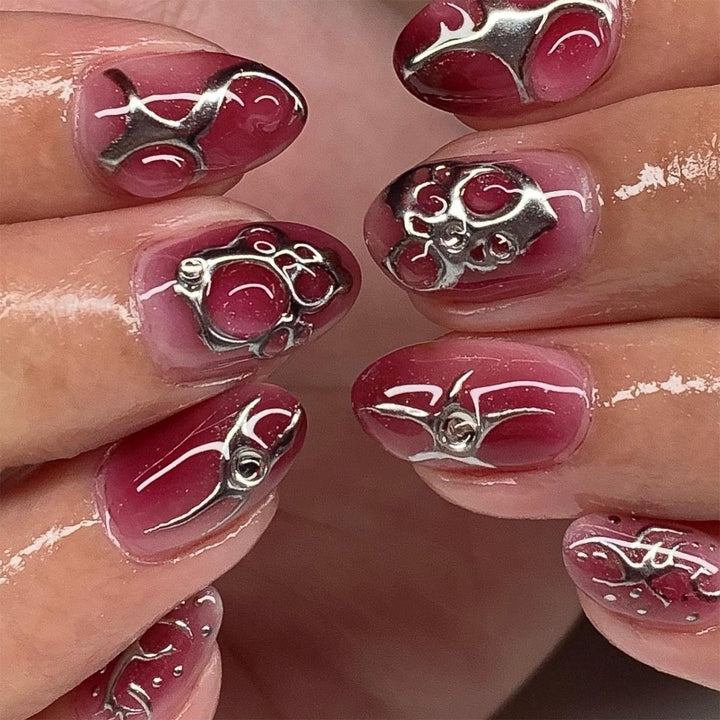 Artful Nail Art with Metallic Accents Kalsten