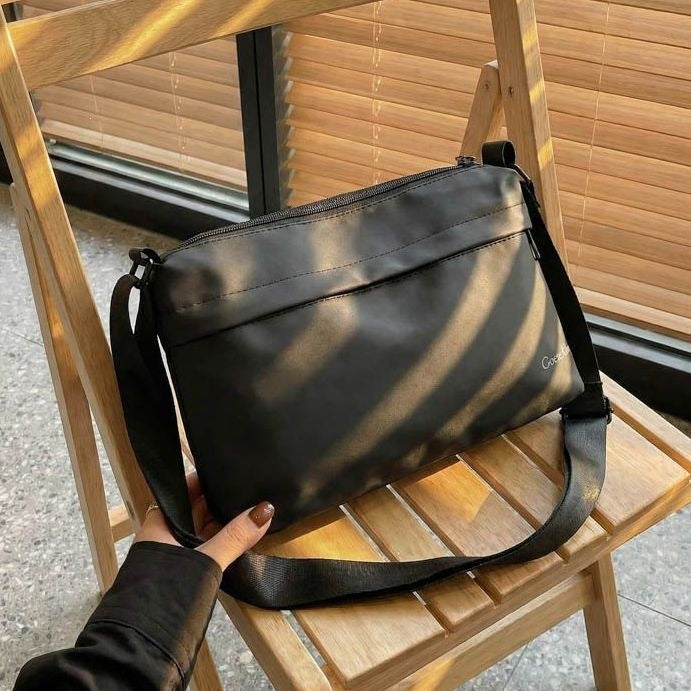 Multifunctional Shoulder Bag With Removable Interior Compartments Kalsten