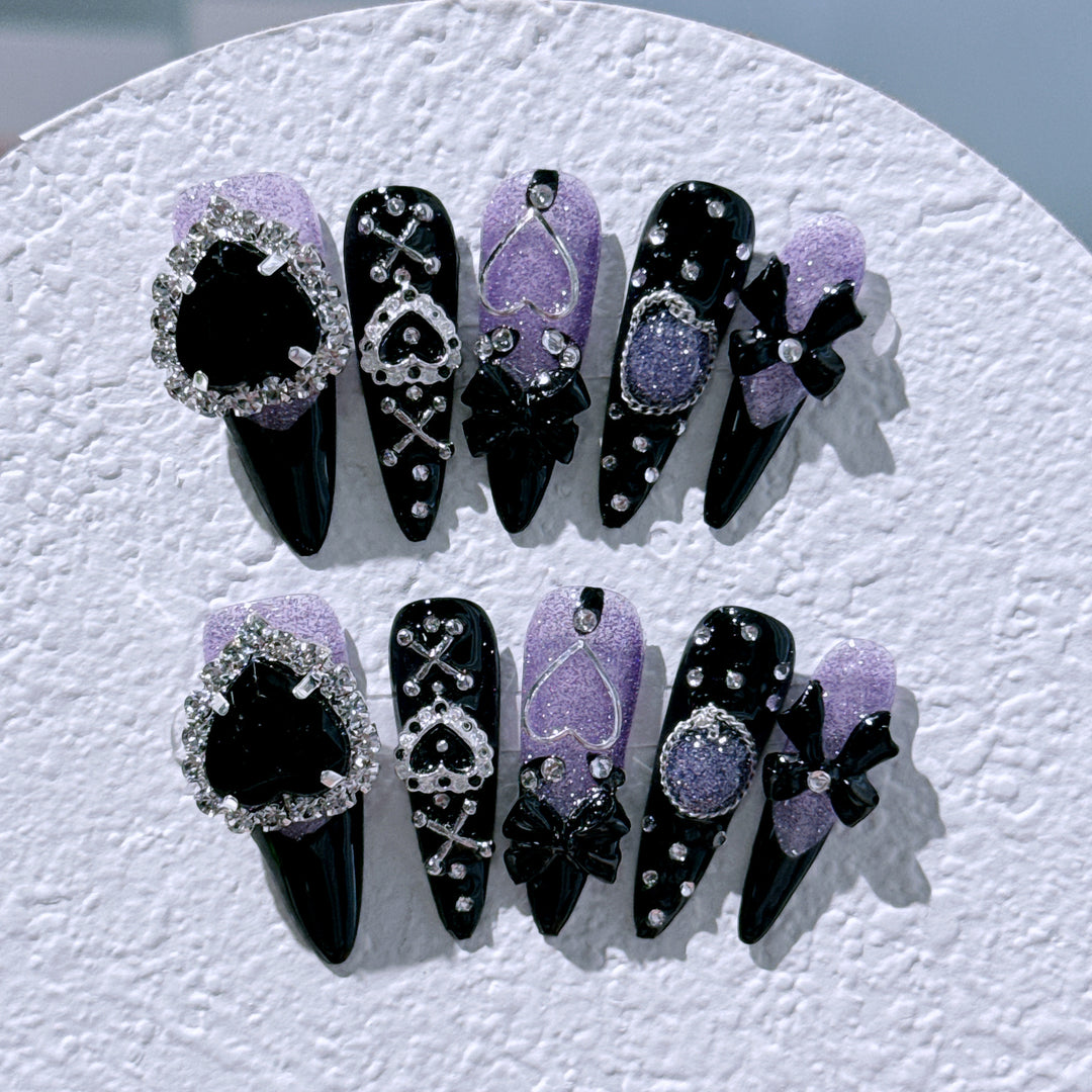 Decorative Gothic Press-On Nail Art Set