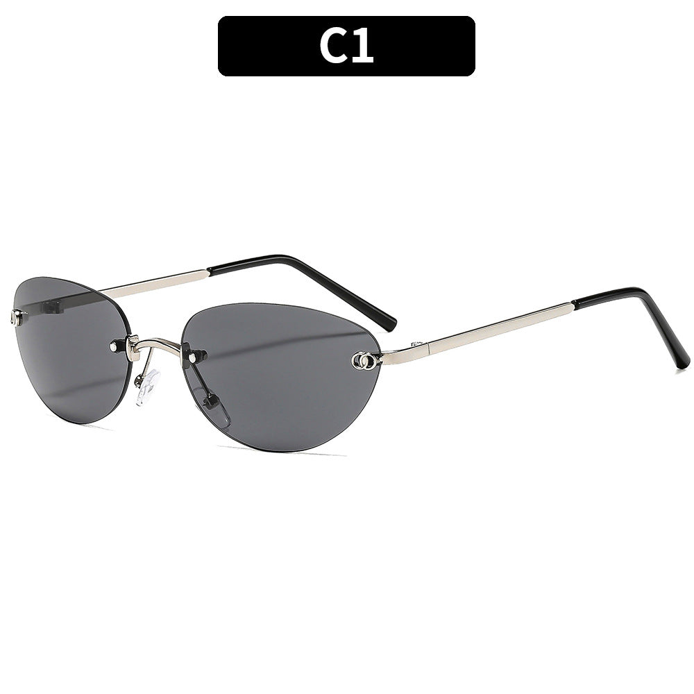 Elegant Geometric Cat-Eye Sunglasses