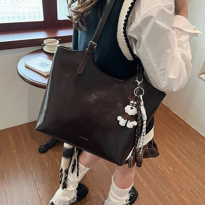 Luxurious Textured Leather Tote Kalsten