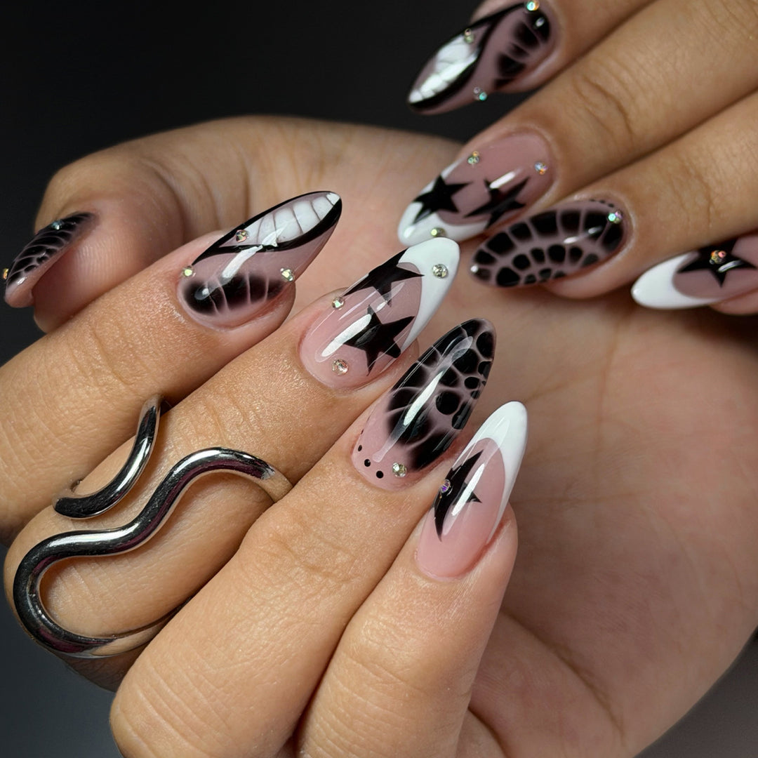 Artistic Nail Art Set with Unique Patterns Kalsten