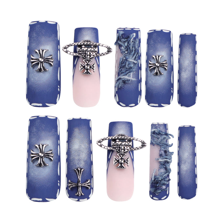 Artistic print nails with elegant glitter decoration Kalsten